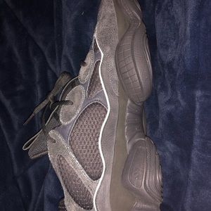 Yeezy 500 utility black